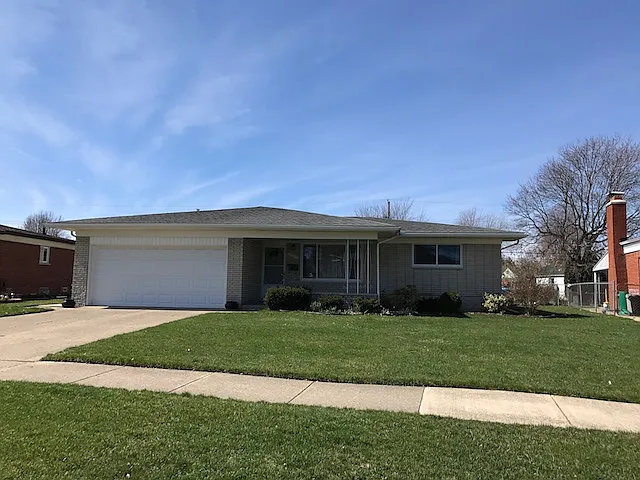 31217 Moceri Cir photo 1