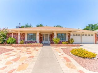 9260 McFall Dr, El Paso, TX 79925