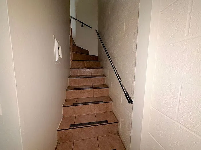 900 Eden Ct #10 — Photo 9