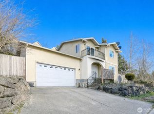 24006 26th Ave S, Des Moines, WA 98198