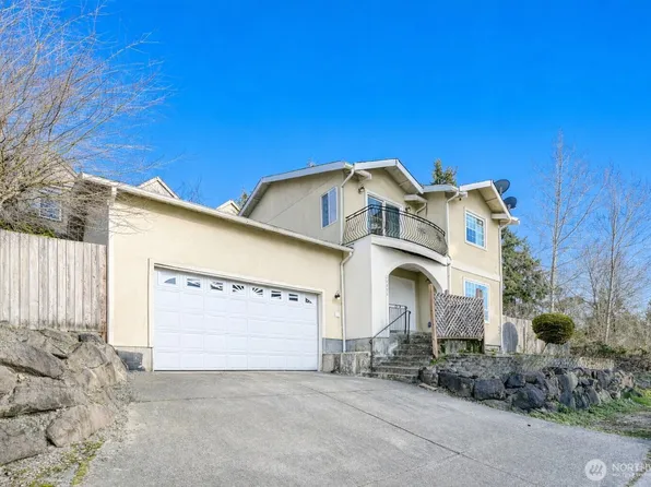 24006 26th Avenue S, Des Moines, WA 98198