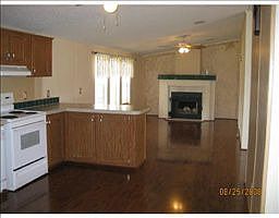 2nd image of 26307 Glenhaven Dr