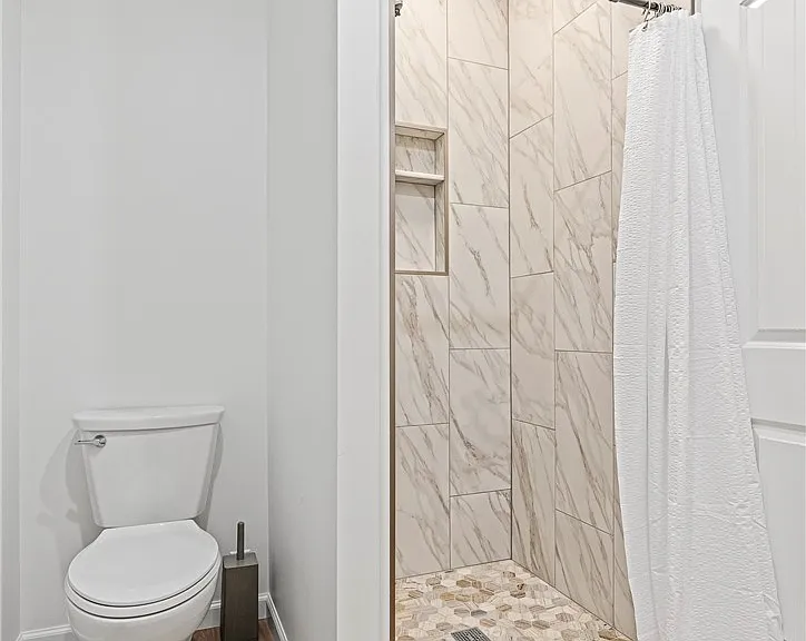 419 Hastings St #1 — Photo 24