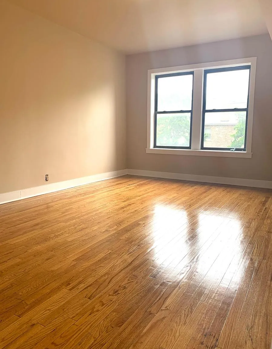 2 bed, 1200 sqft, $1,200 — Photo 4