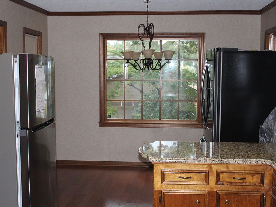 2nd image of 108 Dale Valley Rd