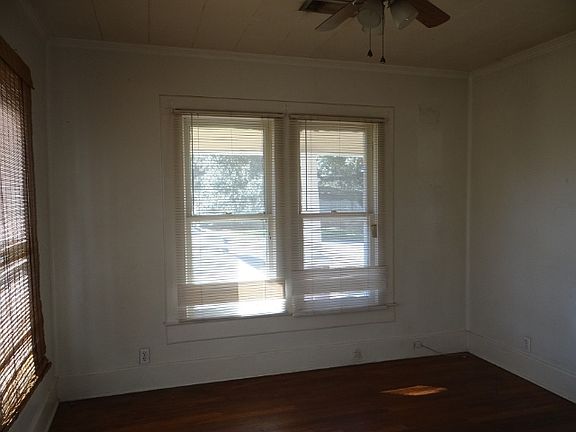 4th image of 1015 Wagner St