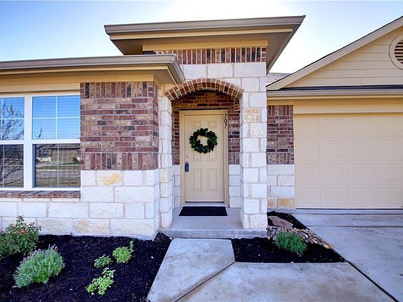3rd image of 707 Luna Vista Dr