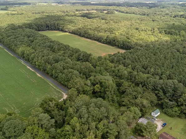 Whites Neck Rd #10, Parksley, VA 23421