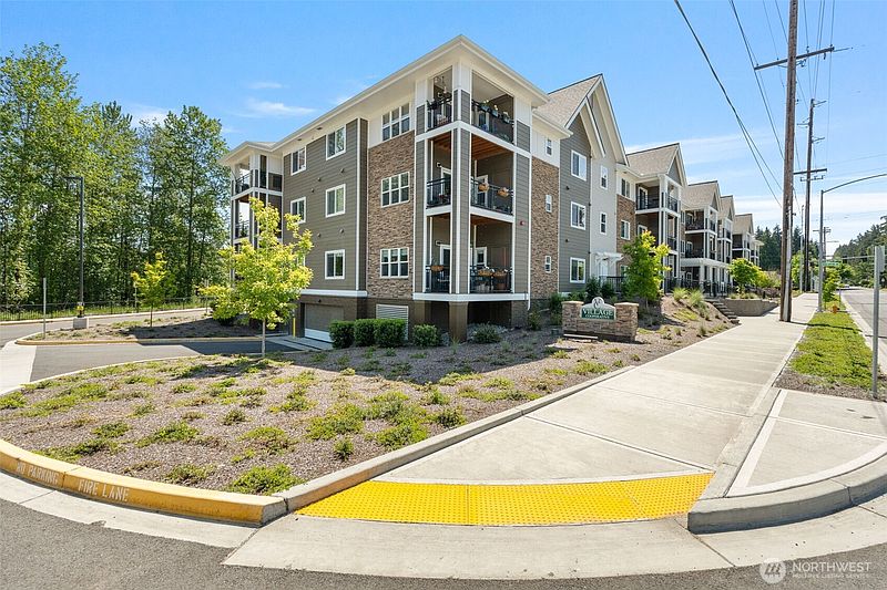 3rd image of 3803 17th Street SW #109