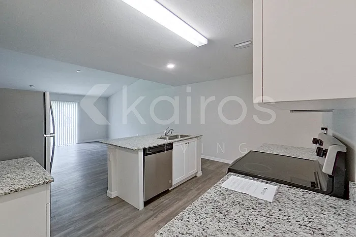 9099 Aegean Cir — Photo 7
