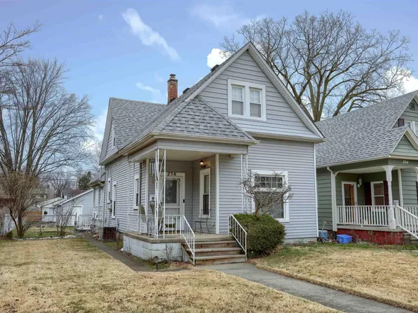 256 Euclid Ave, Mount Clemens, MI 48043