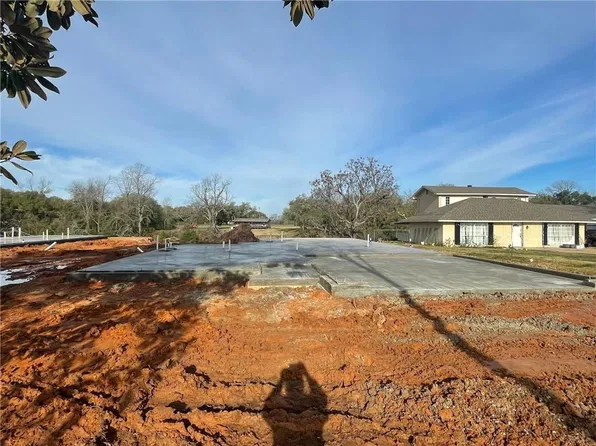 1101 Patrick Rd, Natchitoches, LA 71457