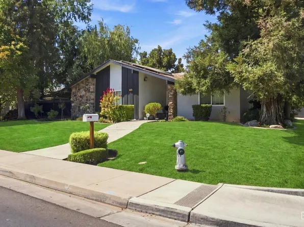 1901 Glenmont Dr, Bakersfield, CA 93309