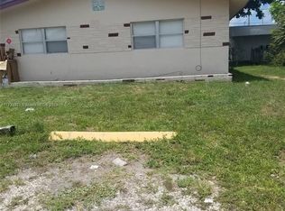 3125 SW 13th St #1, Fort Lauderdale, FL 33312