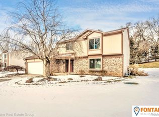 8742 Williamsport Dr, White Lake, MI