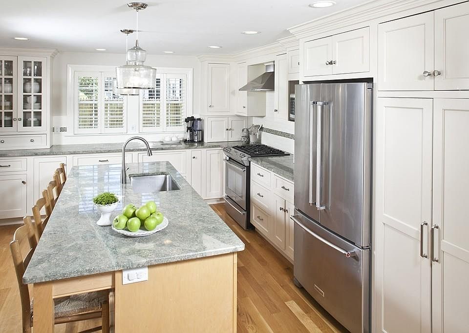 42 Burr Rd, Hingham, MA 02043 Zillow