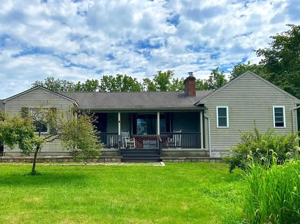 538 Lake Meade Dr, East Berlin, PA 17316