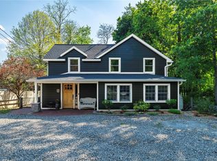 299 Baxtertown Rd, Fishkill, NY 12524