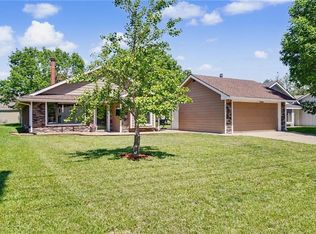 3620 W 24th St, Lawrence, KS 66047