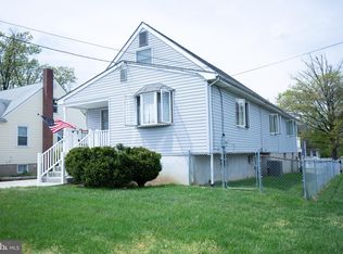 31 E Mill Rd, Maple Shade, NJ 08052