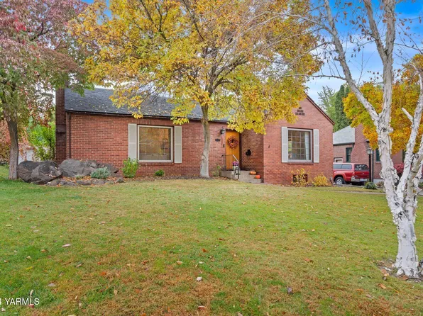 216 N 25th Ave, Yakima, WA 98902