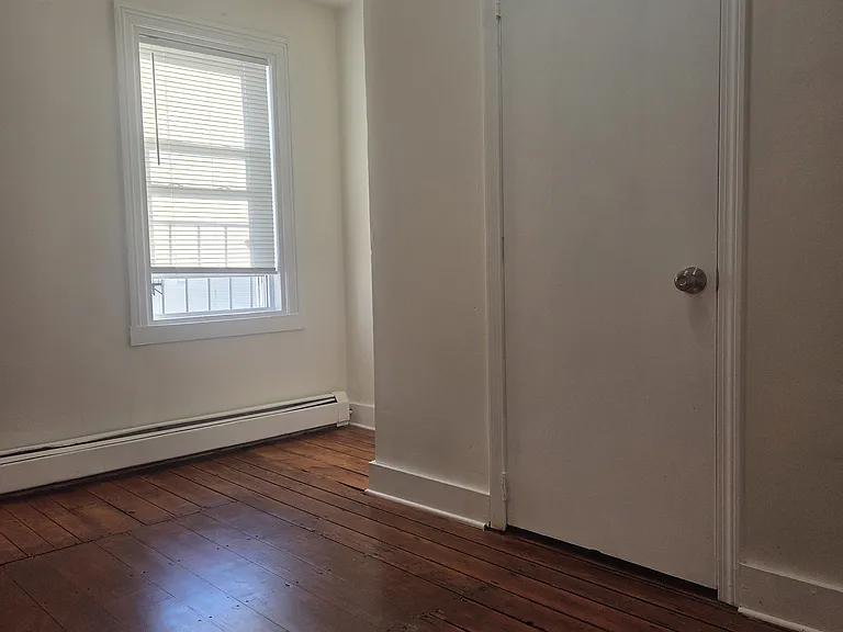 60 Vinton St #3 — Photo 16