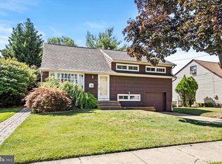 17 Beaumont Rd, Hamilton, NJ 08620