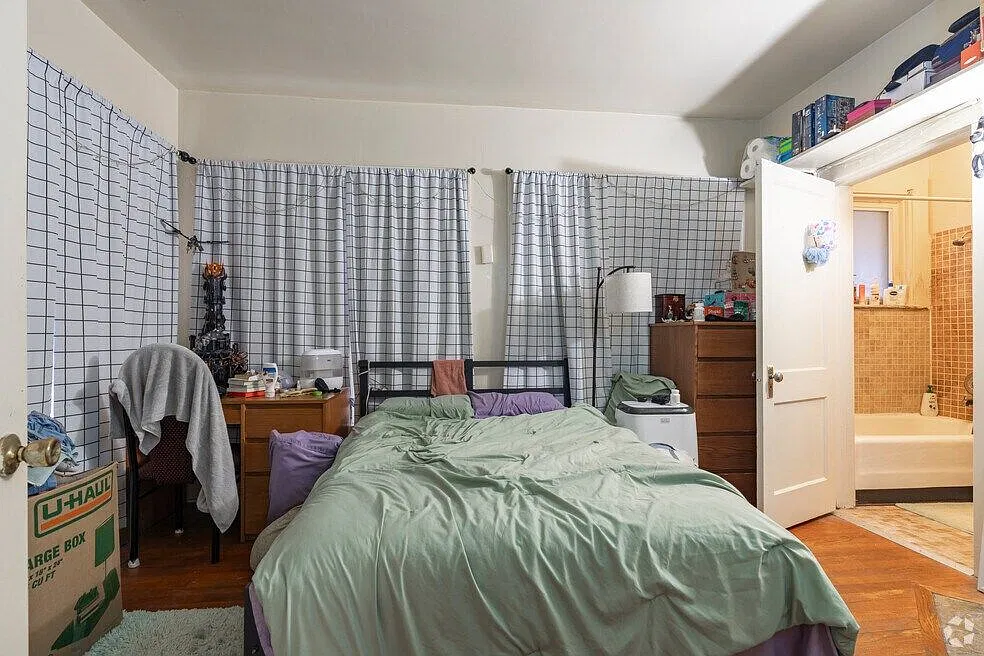 812 Mary St — Photo 4