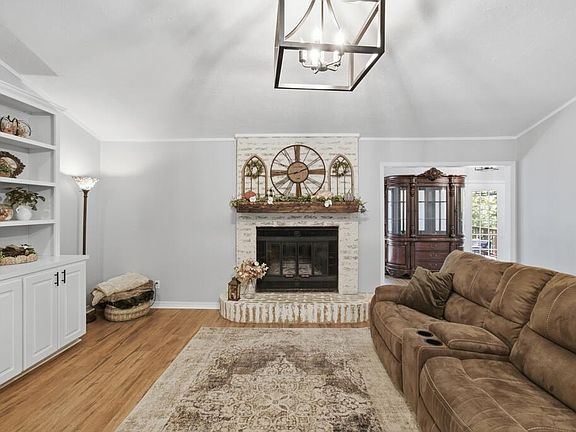 5th image of 3808 County Road 331