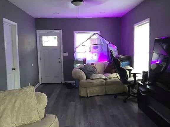 5th image of 1418 Hardesty Ave