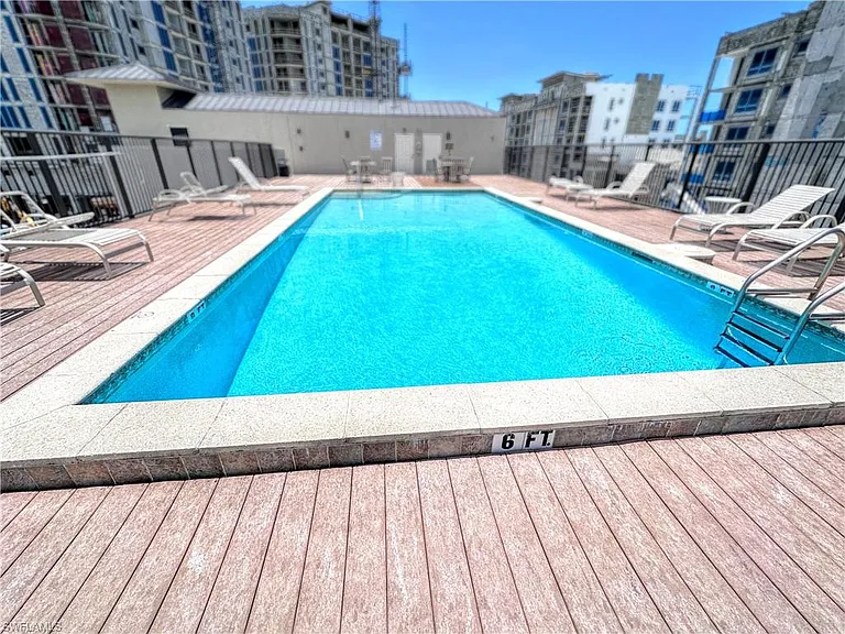 260 Southbay Dr #204 — Photo 29