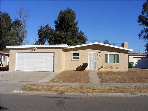 3rd image of 580 Joey Ave