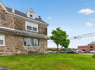 800 Unruh Ave, Philadelphia, PA 19111