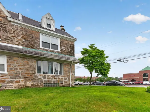 800 Unruh Ave, Philadelphia, PA 19111