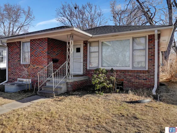 848 S 33rd St, Lincoln, NE 68510