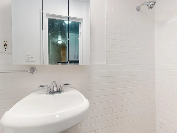 401 East 78th Street image 11 of 11