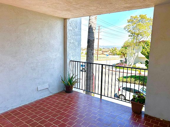 5th image of 10965 Del Norte St #97-201