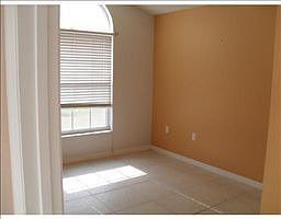 4th image of 2301 Gull Ct