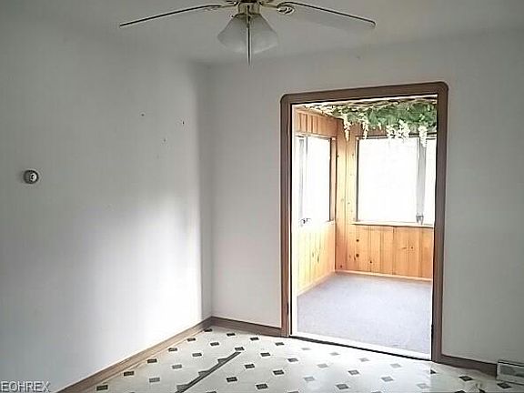 4th image of 6732 Orchard Blvd