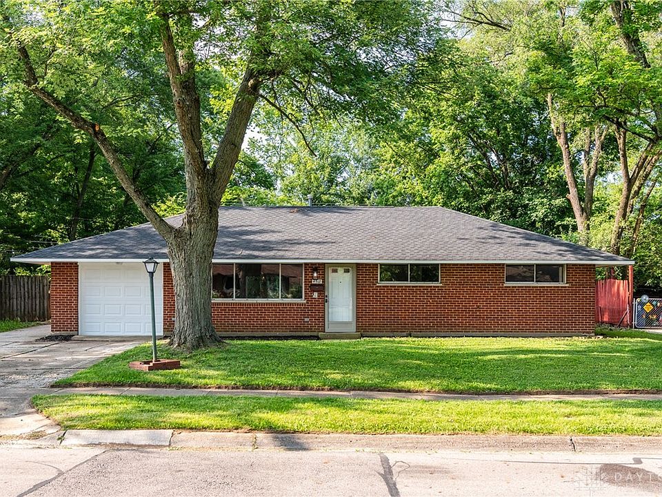 1st image of 4518 Longfellow Ave
