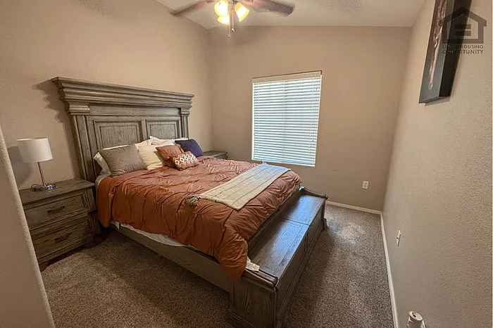 2727 N Price Rd #6 — Photo 14