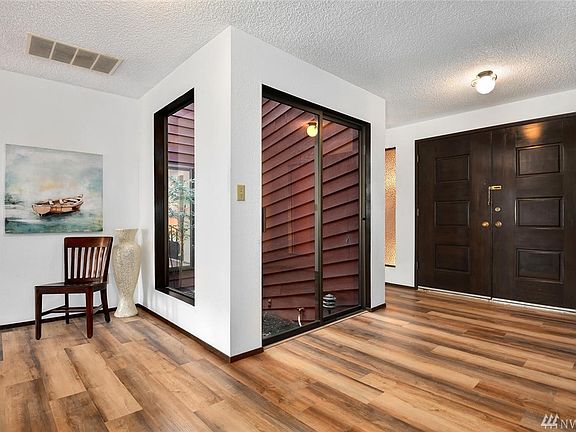 2nd image of 1613 217th Pl SE