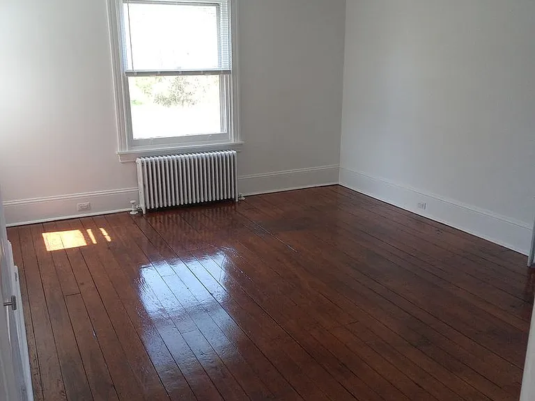 1000 S Broad St — Photo 28