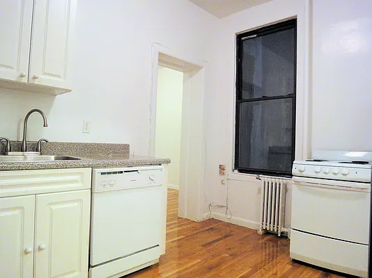 Rented by DSA Realty | media 22