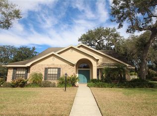 449 Peninsular Dr, Lakeland, FL 33813