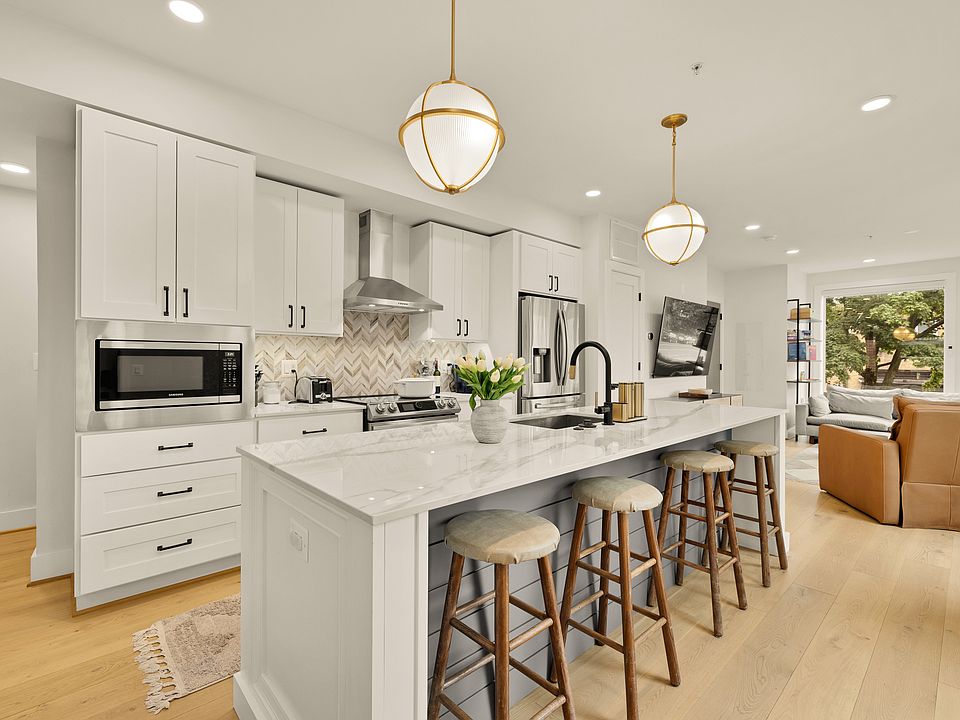 1st image of 4129 8th St NW #1