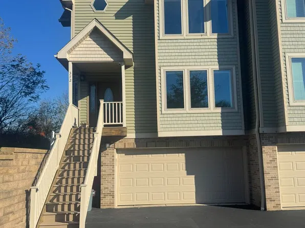 372 Cherokee Dr, Beaver Falls, PA 15010