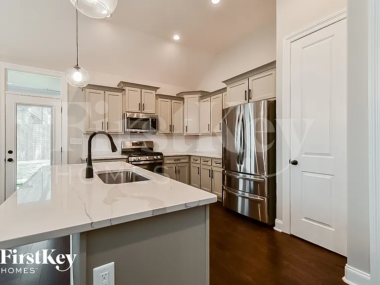 7432 Appling Rain Dr — Photo 5