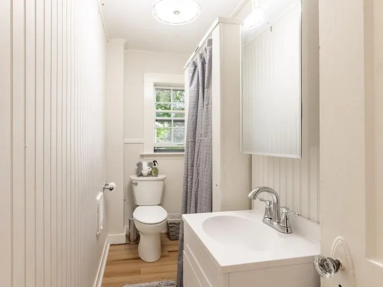 2 Cove Hill Ln — Photo 5