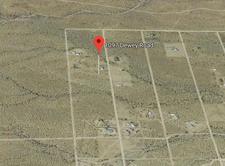 1097 S Dewey Rd, Golden Valley, AZ 86413